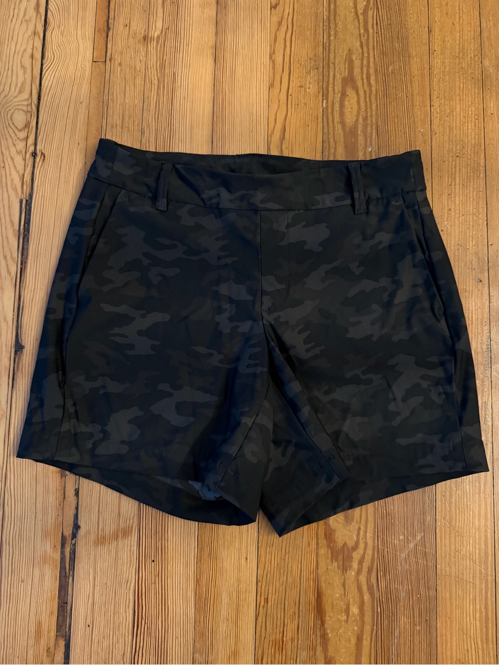 SPANX Black Camo Shorts Size Small High Rise Stretch Performance